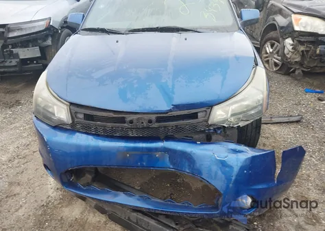 2009 Ford Focus Se z USA, uszkodzony, nr VIN 1FAHP32N29W224590